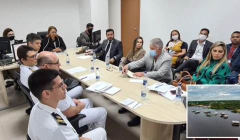 Em Manaus, justiça determina retirada de flutuantes irregulares do Tarumã-Açú