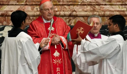 Vaticano anuncia morte do cardeal Angelo Sodano, ex-braço direito de João Paulo II e Bento XVI