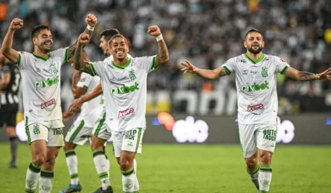 Botafogo perde por 2 a 0 para América/MG e dá adeus a Copa do Brasil