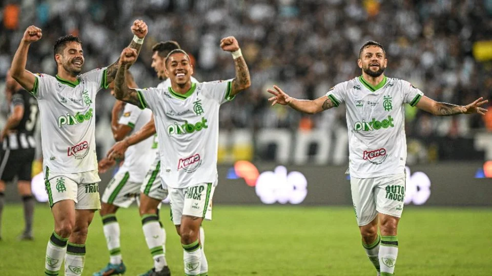 Botafogo perde por 2 a 0 para América/MG e dá adeus a Copa do Brasil