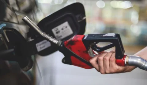 Amazonas anuncia redução do ICMS dos combustíveis