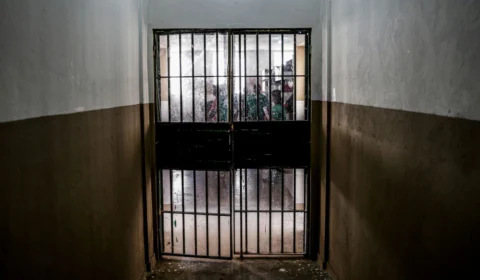 Projeto pretende acabar com prisão para pequenos furtos cometidos por quem passa fome