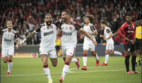 Esgotados ingressos destinados à torcida do Flamengo para jogo contra Athletico neste sábado, 23