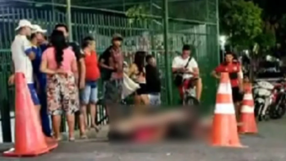 Homem é executado a tiros enquanto dormia em rua na Zona Sul de Manaus