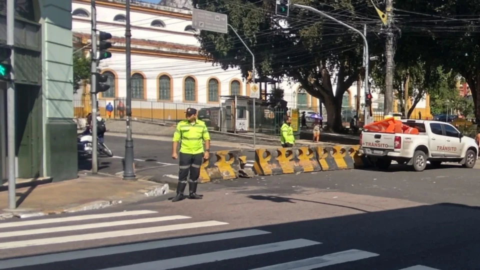 IMMU altera sentido de ruas no Centro de Manaus devido às obras emergenciais na Avenida 7 de Setembro