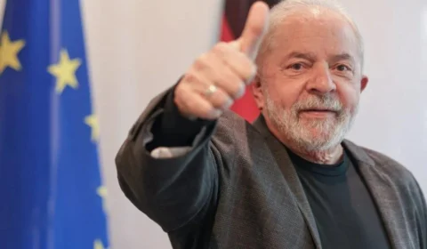 Eleições 2022: PT oficializa chapa de Lula e Alckmin à Presidência da República