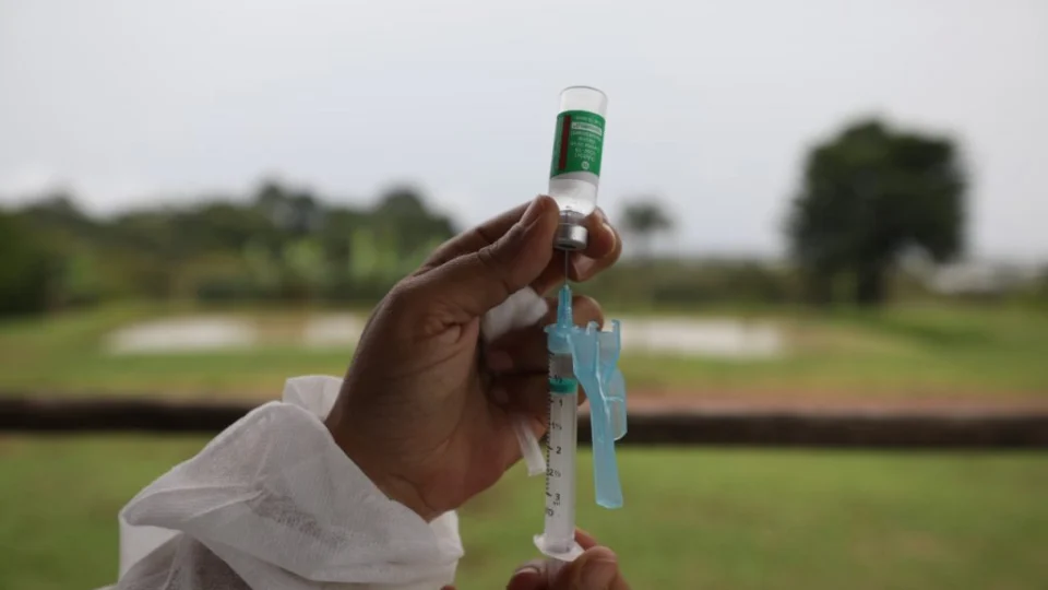 Covid-19: confira pontos de vacinação para adultos e crianças nesta terça-feira, em Manaus