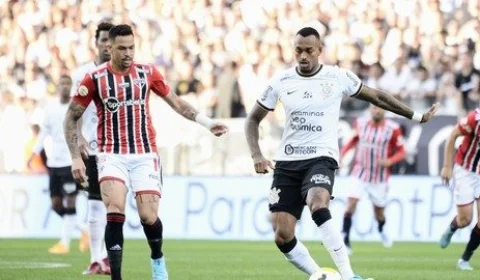Em jogo eletrizante, São Paulo e Corinthians empatam em 1 a 1 pelo Brasileiro da Série A