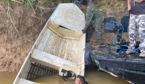 PF faz perícia na embarcação de Bruno e Dom nesta quinta-feira no Amazonas