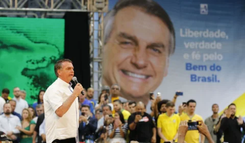 Eleições 2022: Jair Bolsonaro registra candidatura à reeleição no TSE
