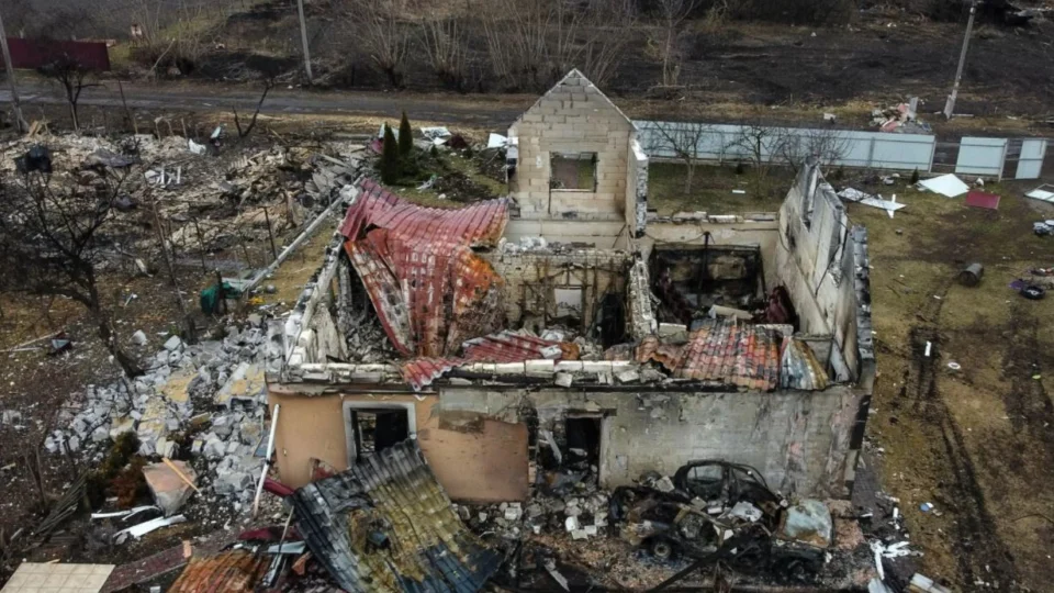 Ucrânia diz que forças russas já mataram 148 crianças e dispararam 1.370 mísseis, desde o início da Guerra