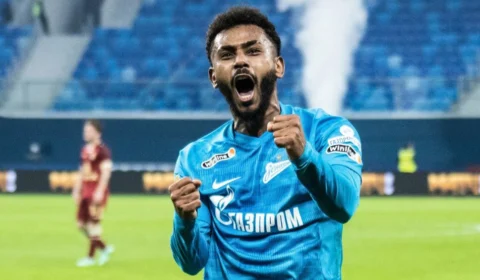 Depois de contratar Cebolinha e Arturo Vidal, Flamengo segue no mercado por mais um volante para temporada 2022