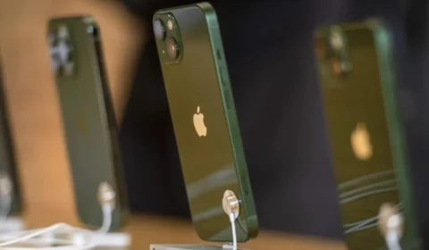 Apple diz que vai recorrer proibição de vendas de iPhone sem carregador no Brasil
