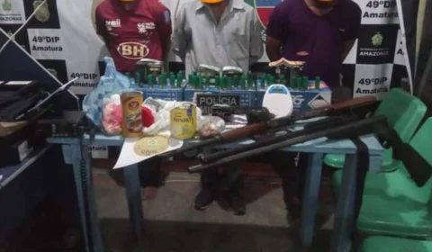 Trio é preso em Amaturá, no AM, por tráfico de drogas e com mais de R$ 5 mil em espécie