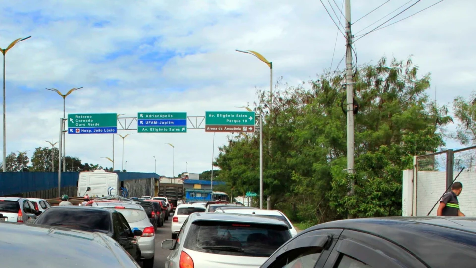 Prévia da inflação oficial sobe para 1,73% em abril, a maior para o mês desde 1995, aponta IBGE