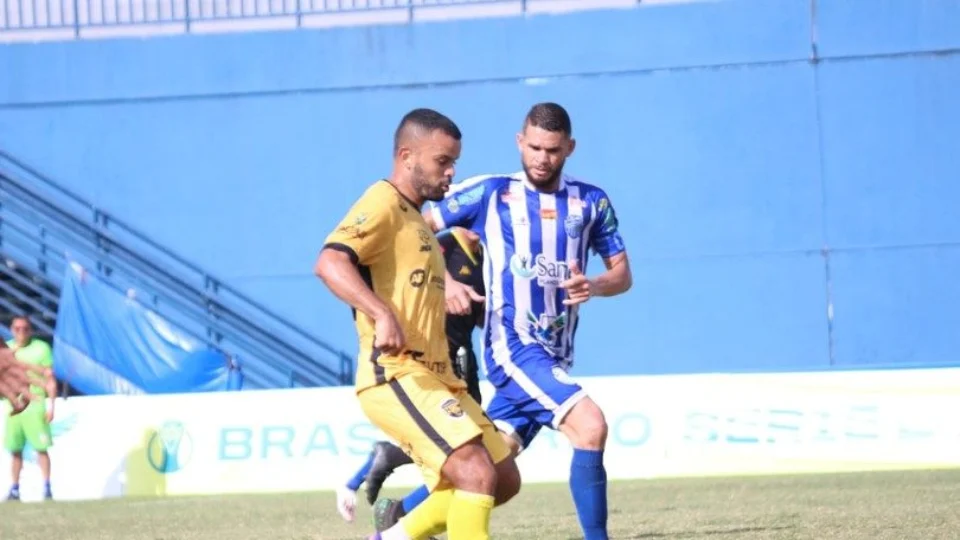 Em duelo regional, Amazonas e São Raimundo empatam em 1 a 1 pela Série D do Brasileiro