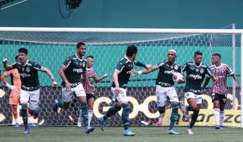 Palmeiras passeia em campo, goleia Tricolor por 4 a 0 e conquista título do Campeonato Paulista