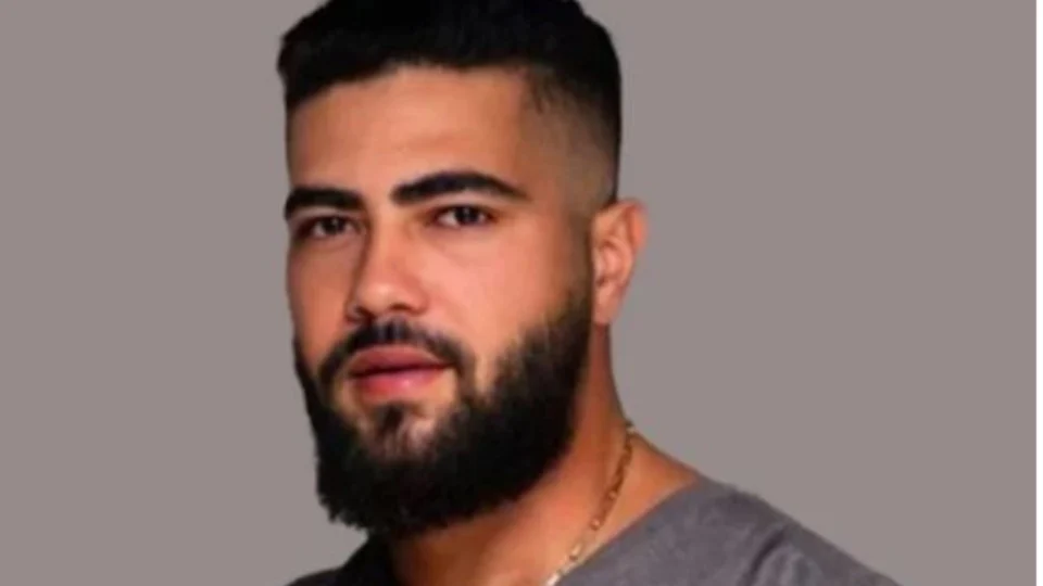 Cantor Henrique, que faz dupla com Juliano, é procurado pela justiça por agressão