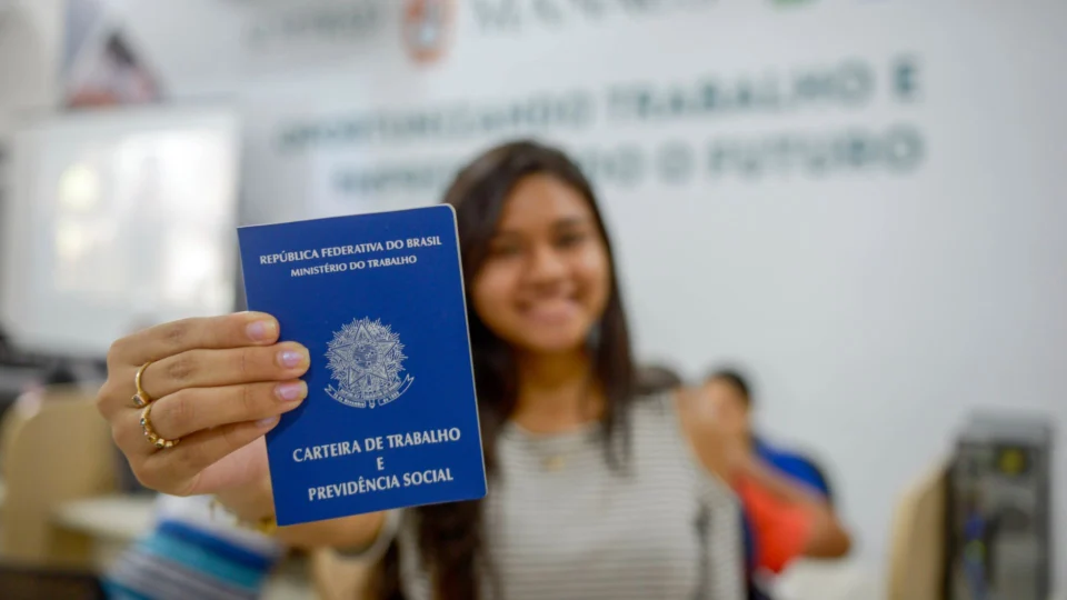 Sine Manaus e Sine Amazonas ofertam 267 vagas de emprego nesta segunda-feira