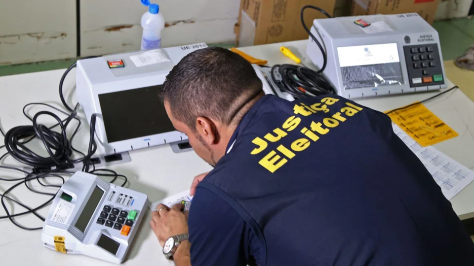 Eleições 2022: inscrições de Processo Seletivo do TRE-AM  encerram nesta terça-feira; edital oferta 627 vagas