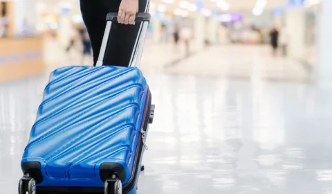 Governo veta regra aprovada pelo Congresso que restabelecia despacho gratuito de bagagens no Brasil