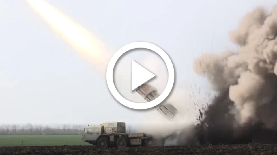 VÍDEO: Rússia declara vitória em Mariupol, mas desiste de invadir siderúrgica