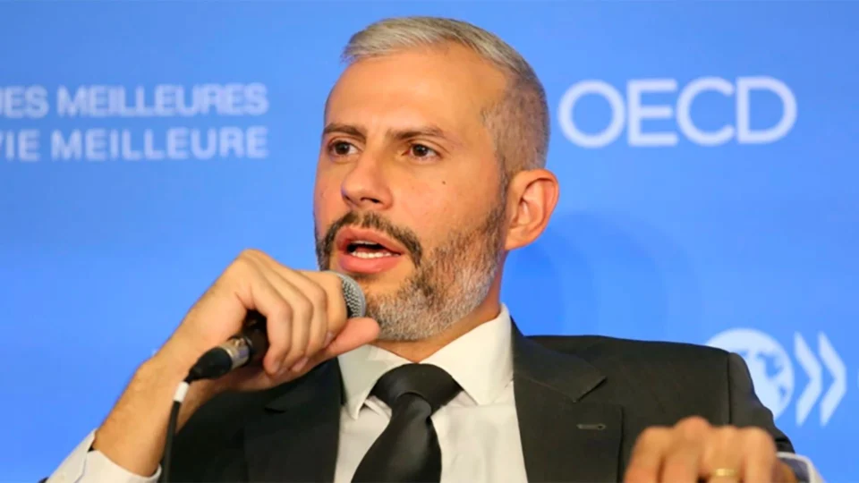 Victor Godoy Veiga é nomeado como Ministro da Educação interinamente