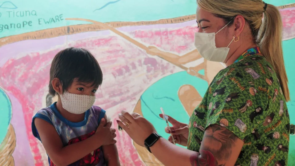 No AM, mais 240 mil doses de vacinas contra Covid-19 foram aplicadas em crianças de 5 a 11 anos