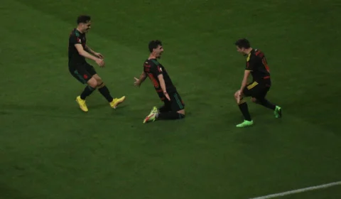 Internacional bate lanterna Juventude por 4 a 0 e entra no G-5 na tabela de classificação do Campeonato Brasileiro