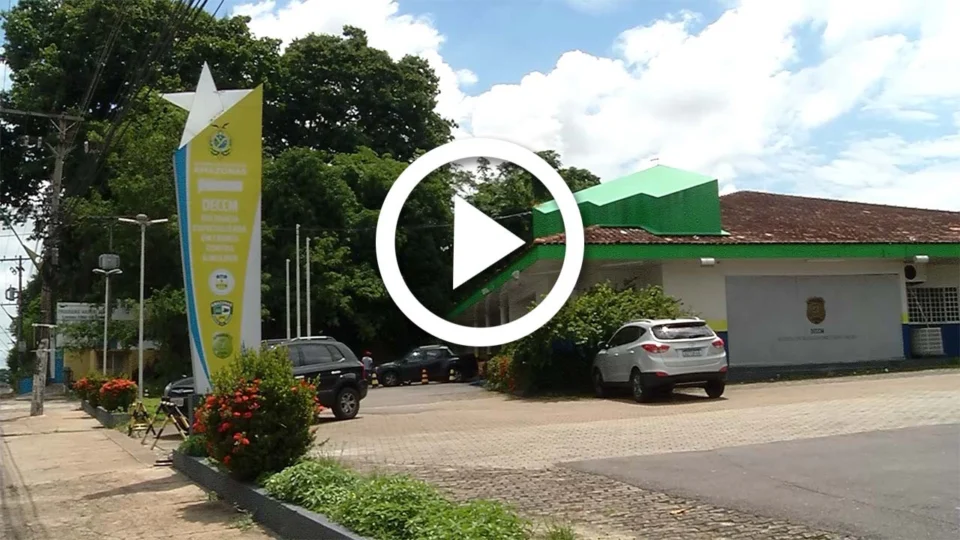 VÍDEO: usuário de drogas, que pretendia atear fogo na casa da mãe, é preso na Zona Centro-Sul de Manaus