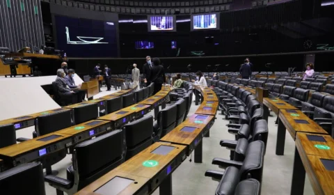 Presidente da Câmara diz esperar sensibilidade da Aneel para minimizar reajuste em tarifas de energia elétrica