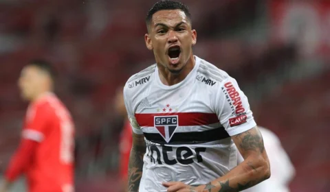 São Paulo e Fluminense ficam no 2 a 2 pelo Campeonato Brasileiro