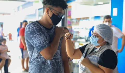 Covid-19: confira pontos de vacinação para adultos e crianças nesta quarta-feira, em Manaus