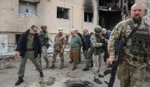 Secretário-geral da ONU chega à Kiev e terá reunião com presidente ucraniano