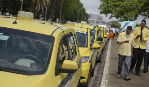 Termina nesta segunda prazo para prefeituras fazerem cadastros no Bem-Taxista