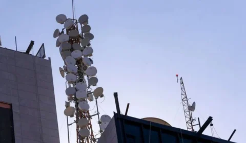 Anatel estende para 29 de setembro a entrada da internet 5G em Manaus e mais 15 capitais brasileiras