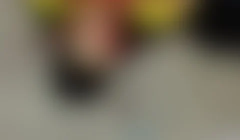 Jovem é assassinado com vários tiros em posto de gasolina em Manaus