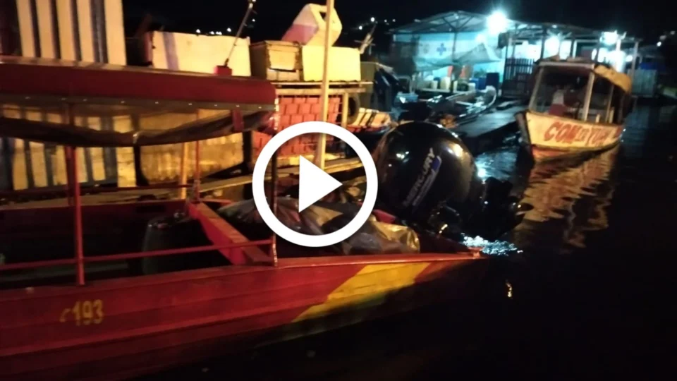 VÍDEO: corpo é encontrado boiando no Rio Negro na Zona Leste de Manaus