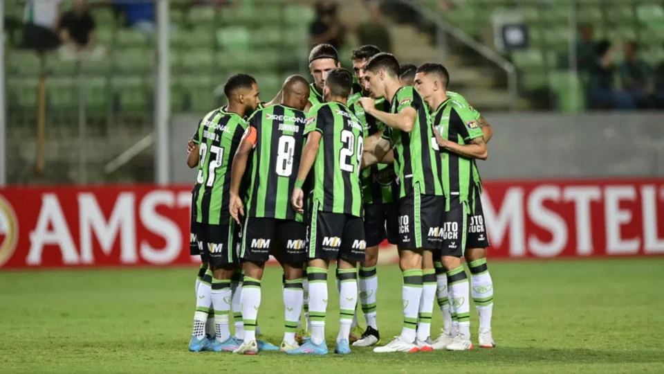 América/MG terá maratona de jogos que começa na Libertadores diante do Independiente del Valle