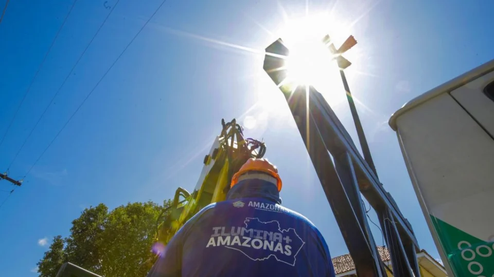 No Amazonas, Barreirinha começa implantar iluminação de LED