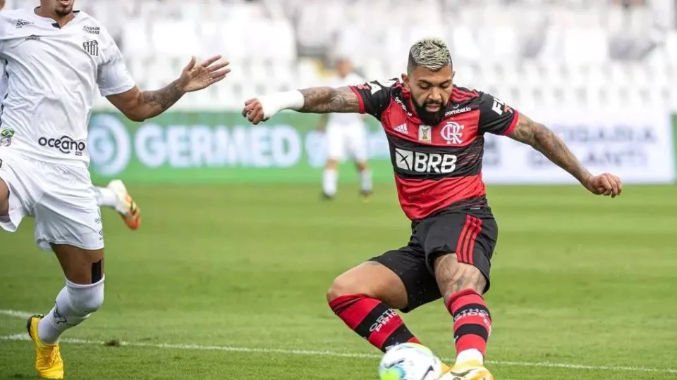 Sem Andreas Pereira, Flamengo encara Santos pelo Brasileirão para entrar na zona de classificação da Libertadores