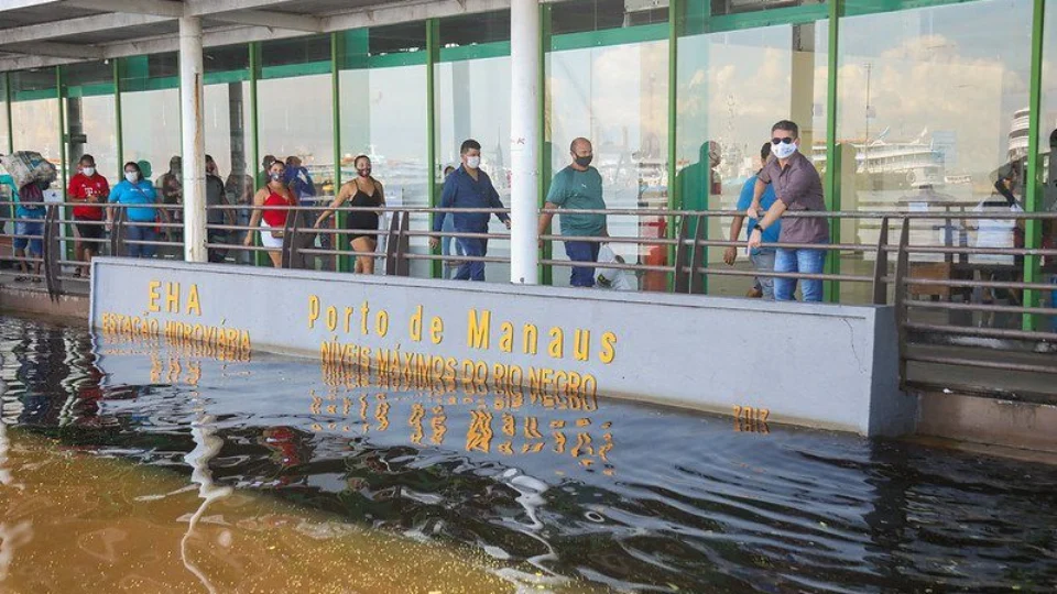 Nível do Rio Negro em Manaus pode chegar a 29,40 metros e ultrapassar cota de inundação severa, diz CPRM