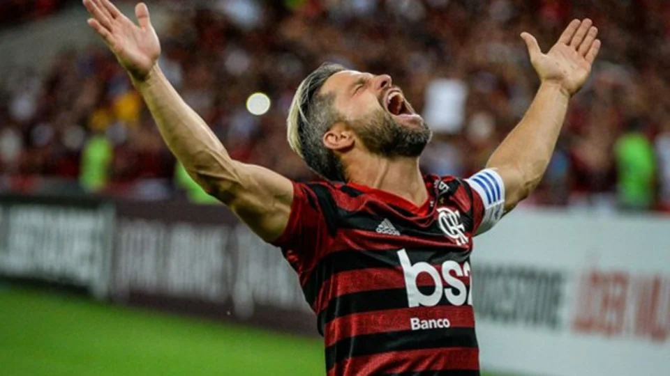 Com facilidade, Flamengo vence Coritiba por 2 a 0 pelo Brasileirão