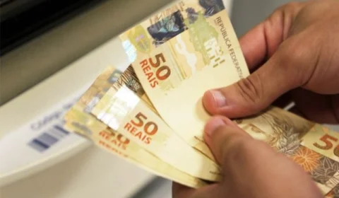 Plenário da Câmara pode votar aumento extraordinário para Auxílio Brasil