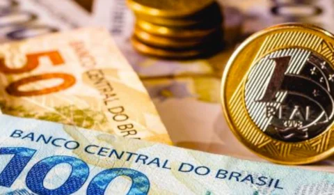 Rendimento domiciliar per capita no AM cai para R$ 810 em 2021, aponta IBGE