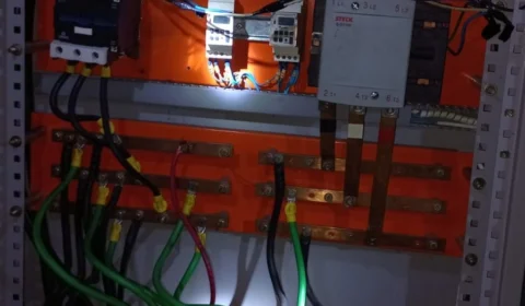 Complexo Turístico da Ponta Negra, em Manaus, é alvo de vandalismo e roubo de cabos de energia elétrica