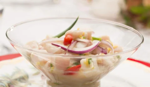 RECEITA FÁCIL: aprenda a fazer ceviche de peixe branco