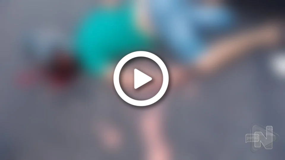 VÍDEO: ônibus passa por cima da cabeça de motoqueiro na Zona Norte de Manaus