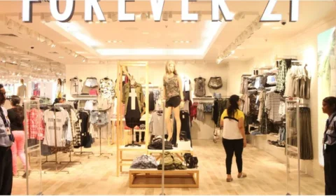 Rede varejista de moda Forever 21 fecha as portas no Brasil no próximo domingo