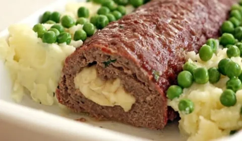 RECEITA FÁCIL: aprenda a fazer rocambole de carne moída com provolone